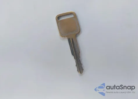 2002 Chevrolet Tracker Hard Top Zr2 z USA, uszkodzony, nr VIN 2CNBJ734326909319